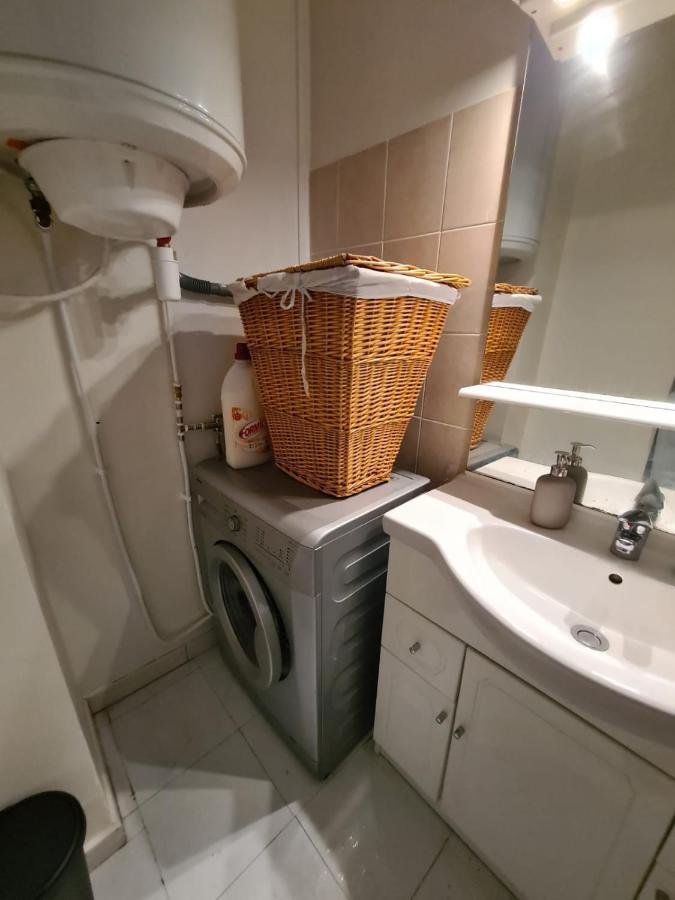 Appartement Cosy Sur Avignon Proche Des Remparts Buitenkant foto